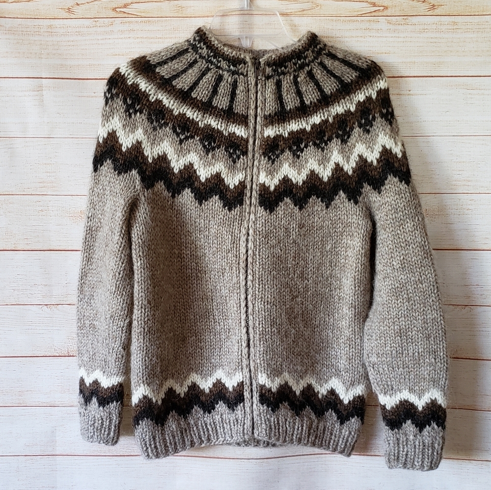 Handknitting Association Of Iceland 100% Wool Fairisle Zip Front Cardigan
